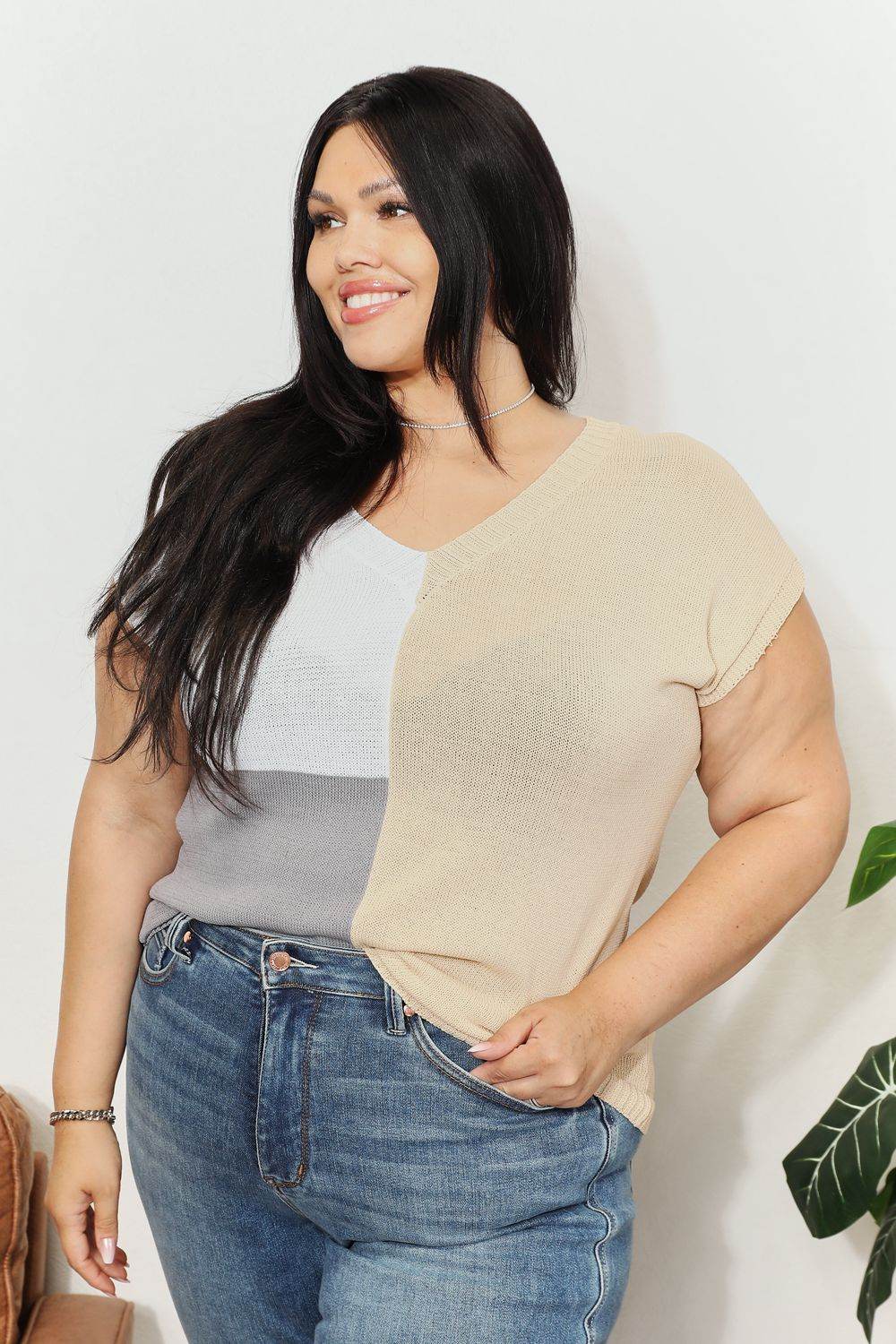 Color Block V-Neck Knit Top - Purcell's Clothing Company