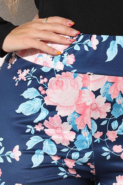 Plus Size Floral Print Legging - Purcell's Clothing Company